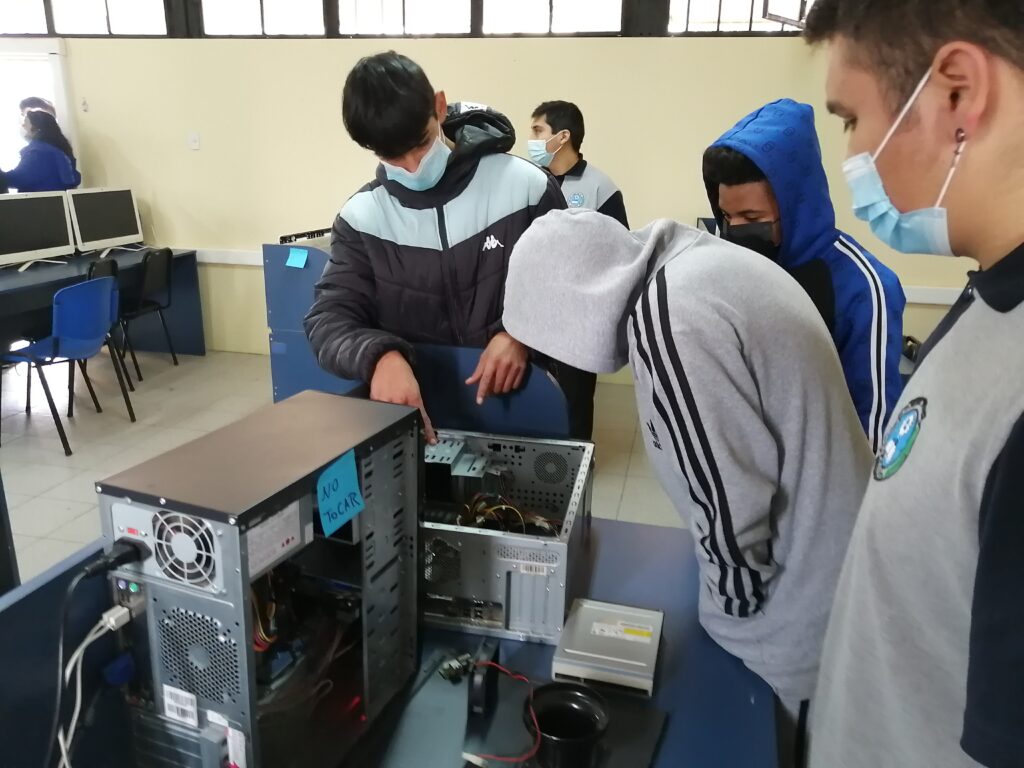 Hardware y componentes